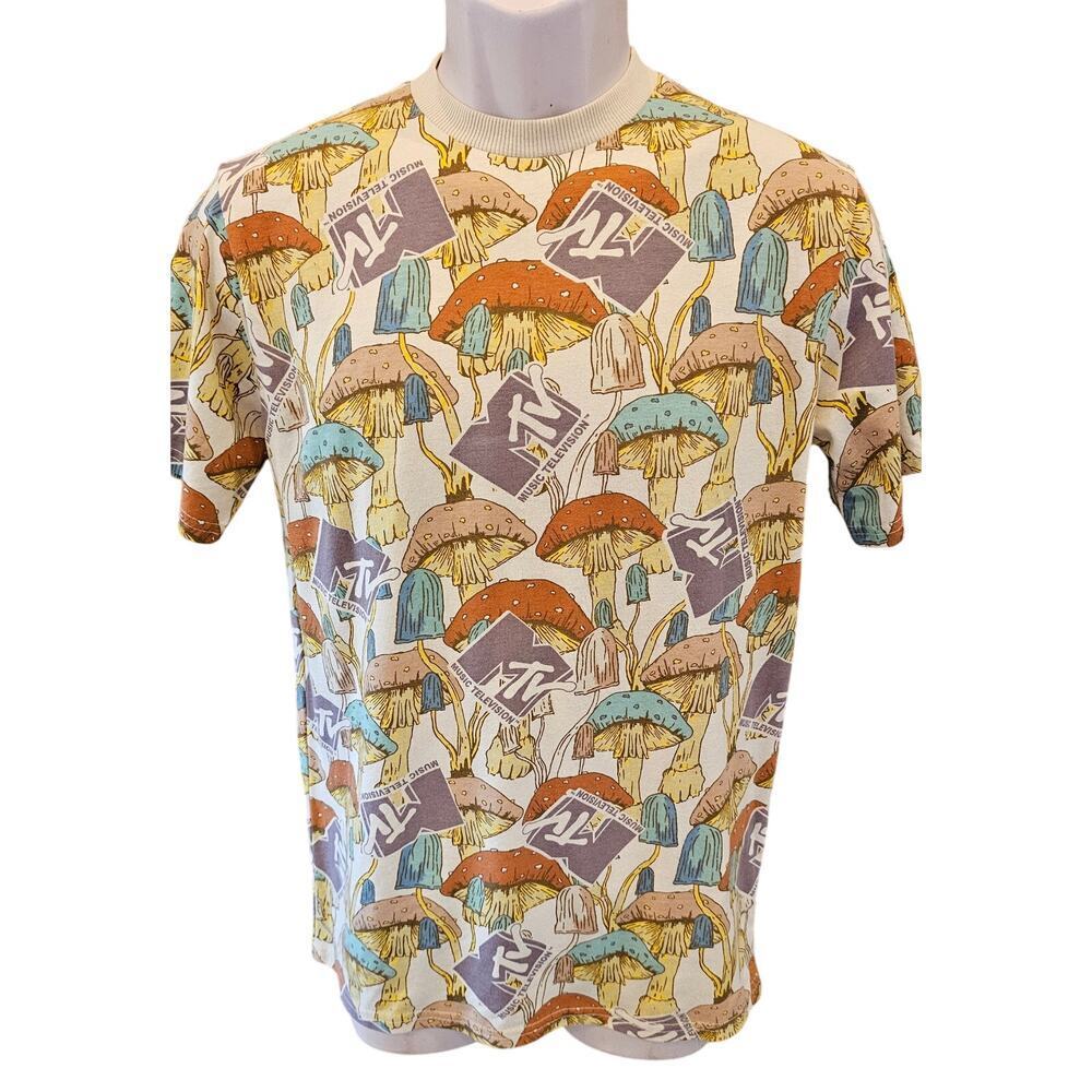 MTV mad engine limited edition colab tee EUC shrooms psychedelic fun S shirt uni